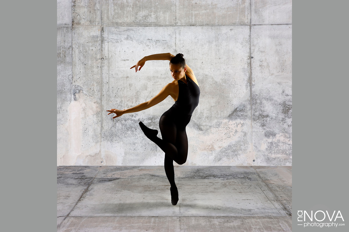 elitsa-zafirova-c-nanova-photography-black-1.jpg